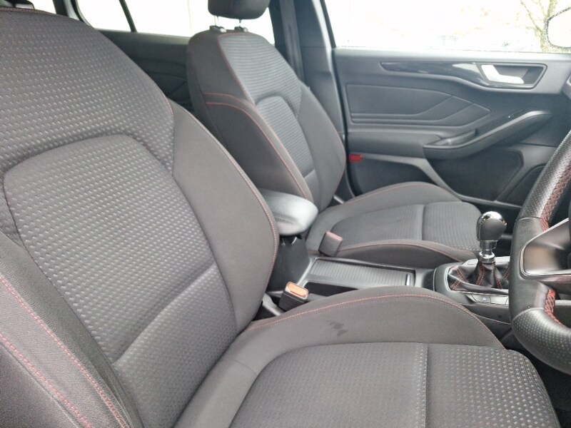 Used Ford Focus 2019 for sale - 76543283: Photo 19