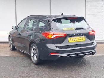Used Ford Focus 2019 for sale - 76543283: Photo