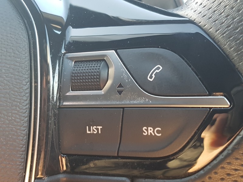 Used Peugeot 5008 2022 for sale - 77206065: Photo 17
