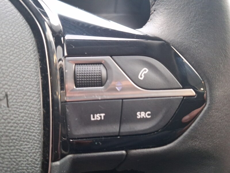 Used Peugeot 2008 2022 for sale - 77433463: Photo 16