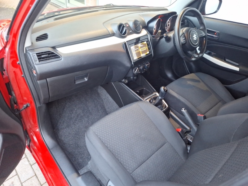 Used Suzuki Swift 2020 for sale - 76511713: Photo 5