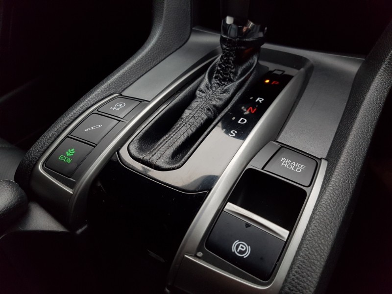 Used Honda Civic 2018 for sale - 77251556: Photo 15