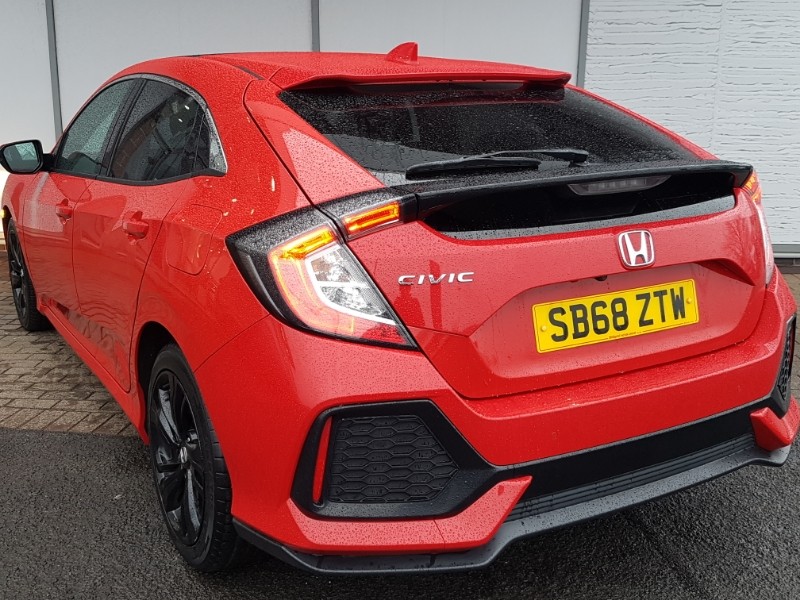 Used Honda Civic 2018 for sale - 77251556: Photo 3