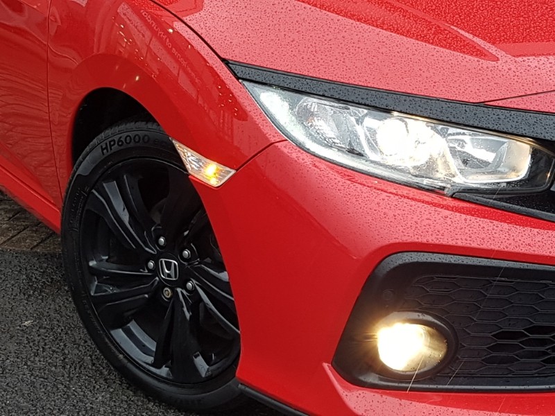 Used Honda Civic 2018 for sale - 77251556: Photo 9