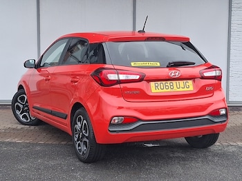 Used Hyundai i20 2018 for sale - 79569774: Photo