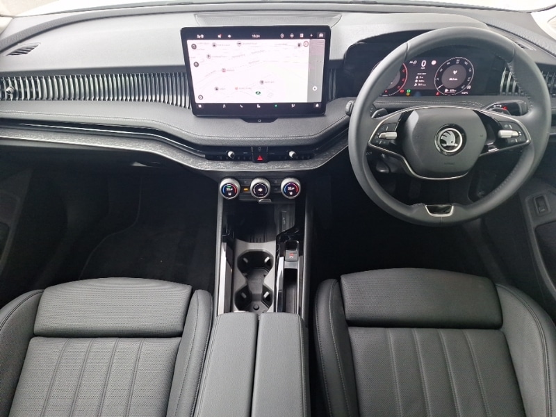 Used Skoda Superb 2024 for sale - 76822322: Photo 2