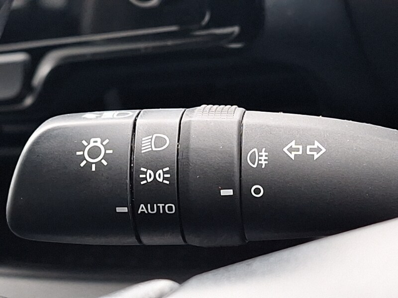 Used Toyota Yaris 2021 for sale - 77815589: Photo 18