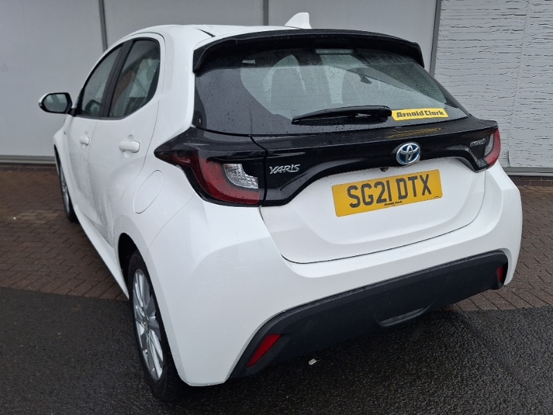 Used Toyota Yaris 2021 for sale - 77815589: Photo 3