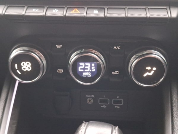 Used Renault Clio 2021 for sale - 76293980: Photo 17