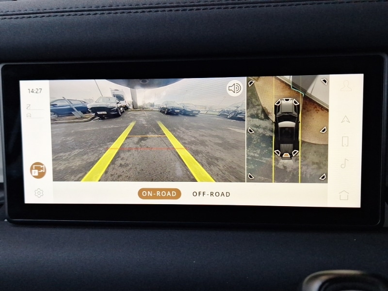 Used Land Rover Defender 2021 for sale - 77228863: Photo 11