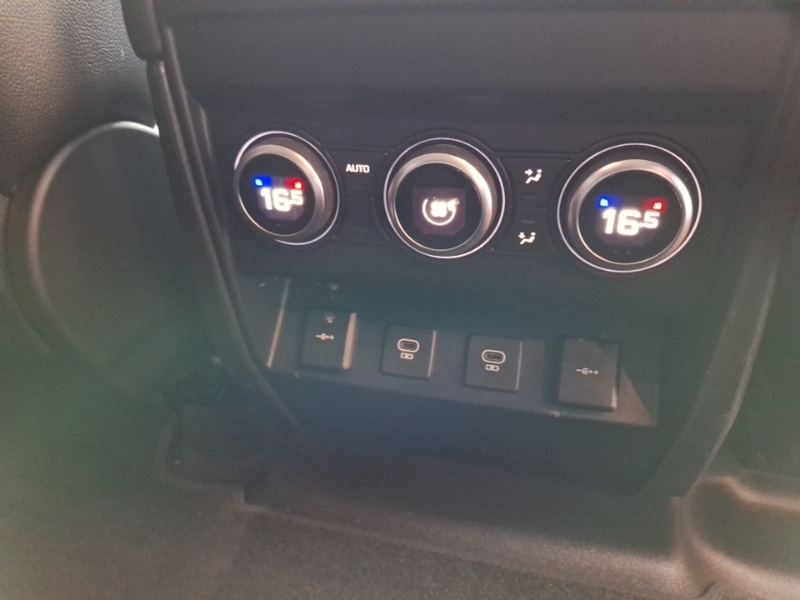 Used Land Rover Defender 2021 for sale - 77228863: Photo 14