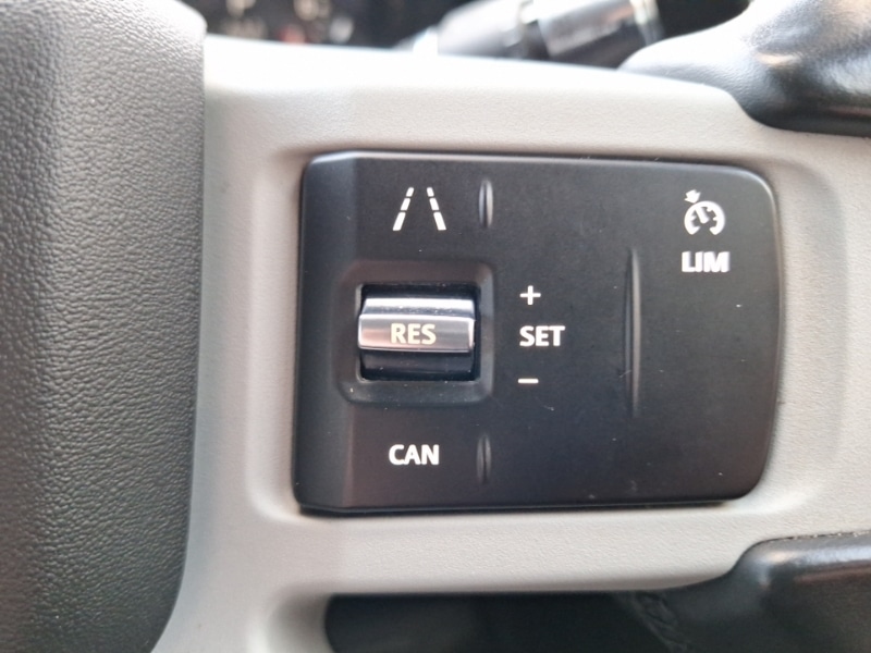 Used Land Rover Defender 2021 for sale - 77228863: Photo 15