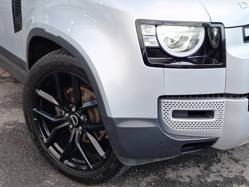 Used Land Rover Defender 2021 for sale - 77228863: Photo 9