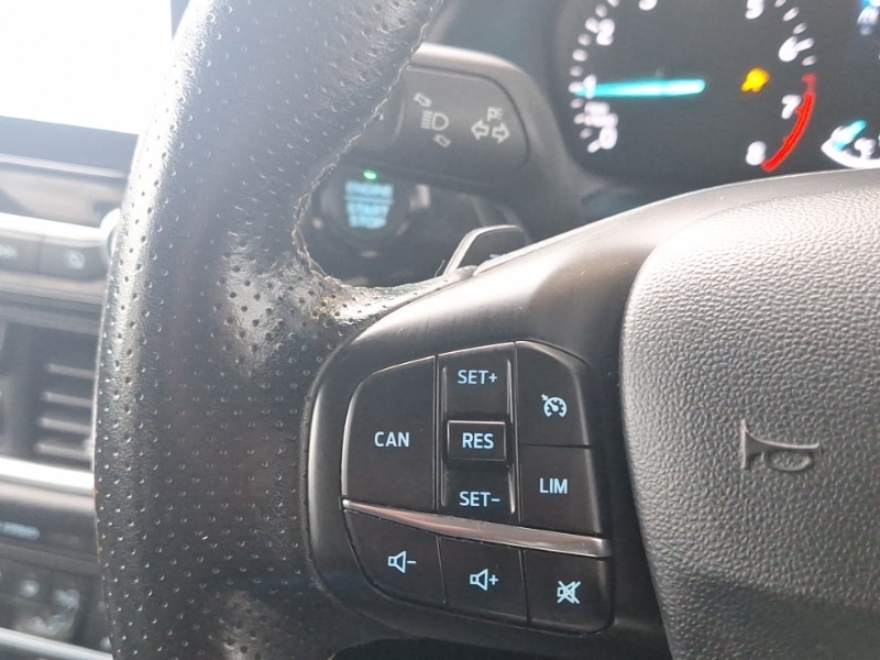 Used Ford Fiesta 2018 for sale - 76331686: Photo 15