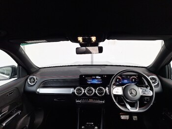 Used Mercedes-Benz EQB 2023 for sale - 77585064: Photo