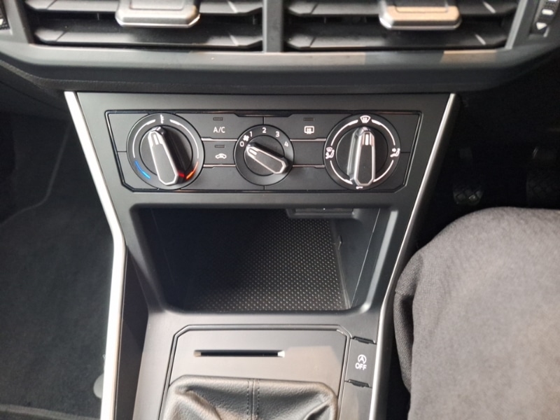 Used Volkswagen Polo 2023 for sale - 76145176: Photo 10