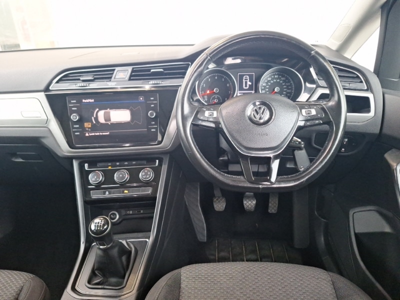 Used Volkswagen Touran 2018 for sale - 77034779: Photo 7