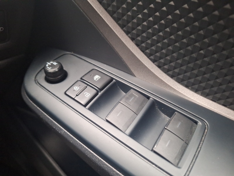 Used Toyota C-HR 2022 for sale - 76566864: Photo 18