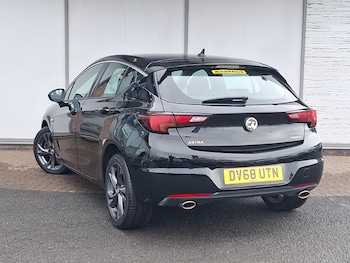 Used Vauxhall Astra 2018 for sale - 78653862: Photo