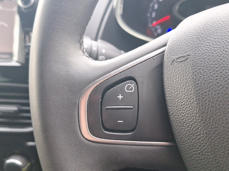 Used Renault Clio 2018 for sale - 77004521: Photo 16