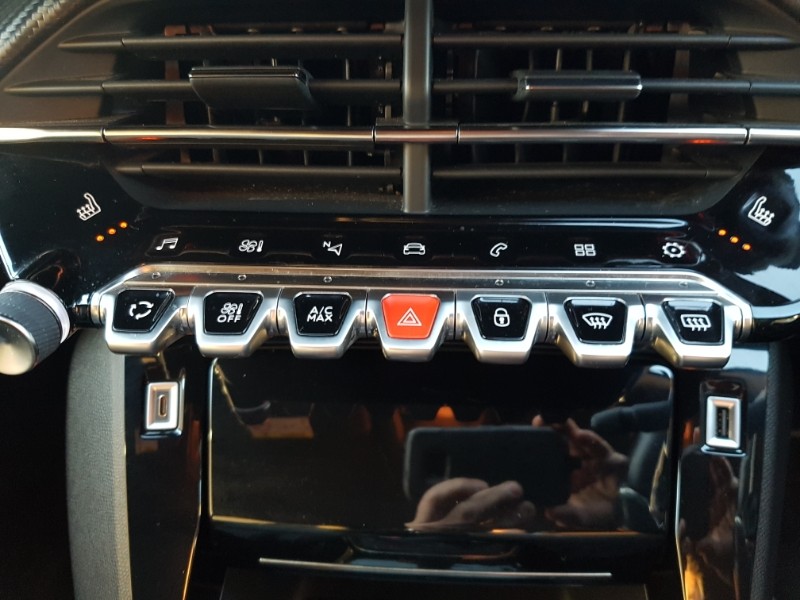 Used Peugeot 2008 2020 for sale - 77049431: Photo 15