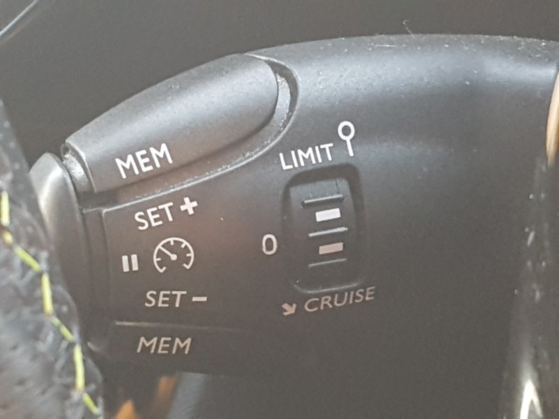 Used Peugeot 2008 2020 for sale - 77049431: Photo 17