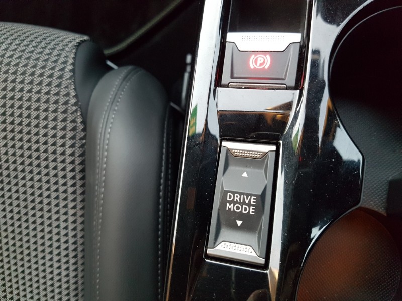 Used Peugeot 2008 2020 for sale - 77049431: Photo 18