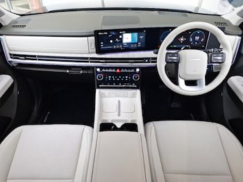 Used Hyundai Santa Fe 2025 for sale - 76258204: Photo 2