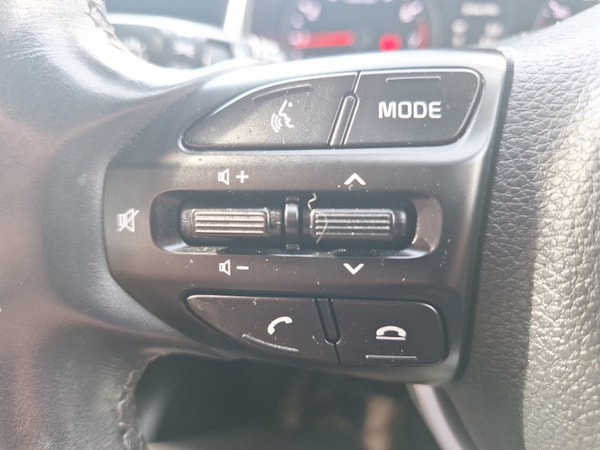 Used Kia Stonic 2021 for sale - 76301877: Photo 17
