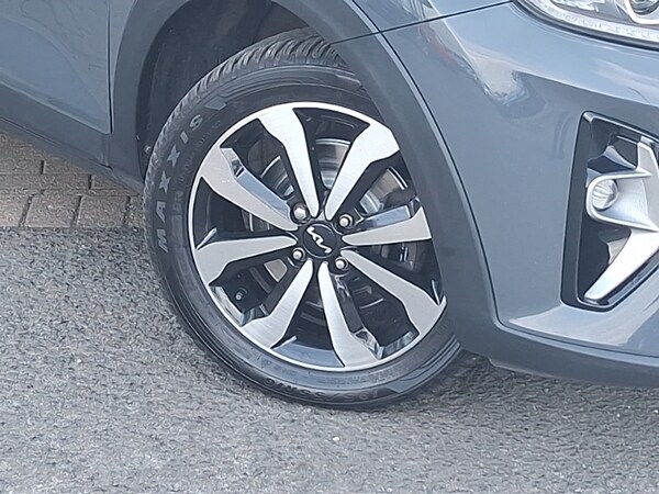 Used Kia Stonic 2021 for sale - 76301877: Photo 9