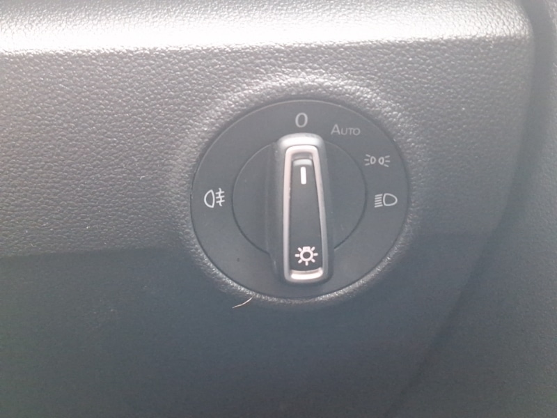 Used Volkswagen T-Roc 2019 for sale - 78146713: Photo 19