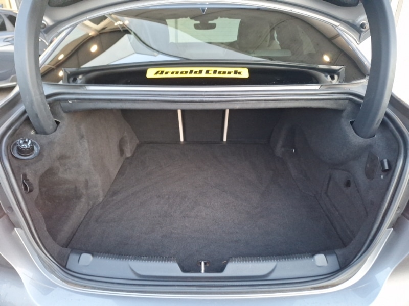 Used Jaguar XE 2019 for sale - 77644983: Photo 8