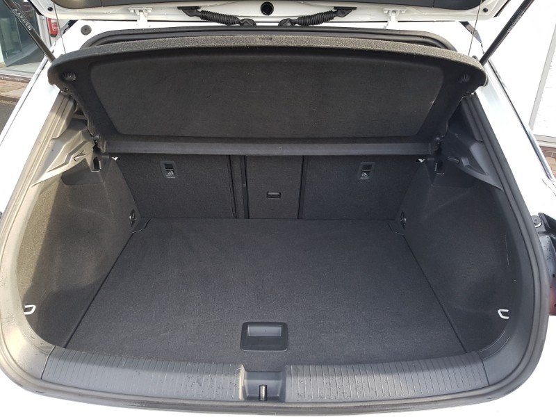 Used Volkswagen T-Roc 2022 for sale - 76951566: Photo 8