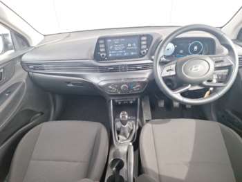Used Hyundai i20 2024 for sale - 74749712: Photo