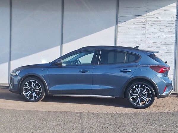 Used Ford Focus 2022 for sale - 76071322: Photo 4