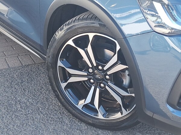 Used Ford Focus 2022 for sale - 76071322: Photo 9