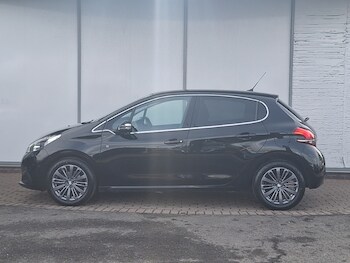 Used Peugeot 208 2019 for sale - 78478073: Photo