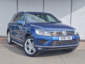 Used Volkswagen Touareg 2016 for sale - 79561503: Photo