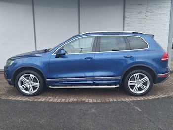 Used Volkswagen Touareg 2016 for sale - 79561503: Photo