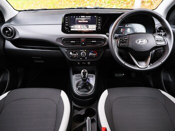 Used Hyundai i10 2025 for sale - 77686193: Photo