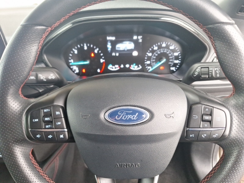 Used Ford Focus 2019 for sale - 76450859: Photo 11