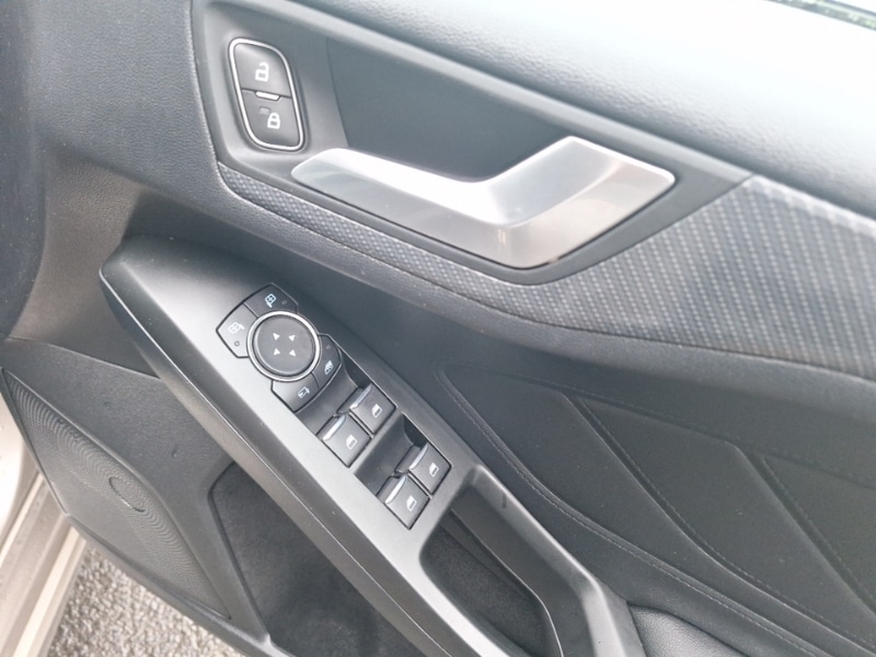 Used Ford Focus 2019 for sale - 76450859: Photo 13