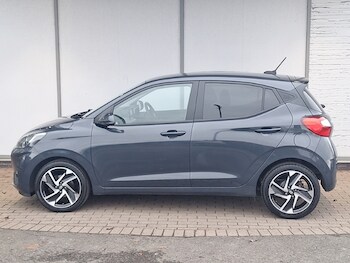 Used Hyundai i10 2021 for sale - 77325389: Photo