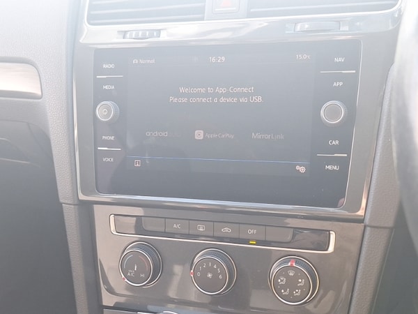 Used Volkswagen Golf 2017 for sale - 76331697: Photo 19