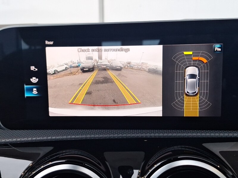 Used Mercedes-Benz A-Class 2018 for sale - 76566884: Photo 11