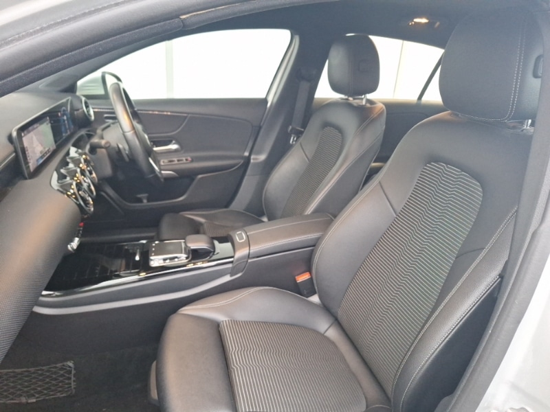 Used Mercedes-Benz A-Class 2018 for sale - 76566884: Photo 5