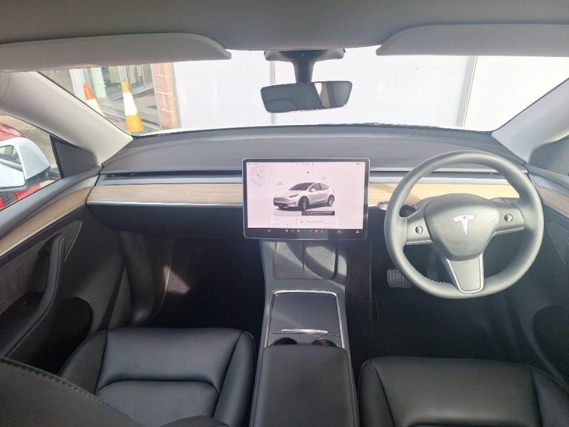 Used Tesla Model Y 2022 for sale - 77837522: Photo 2