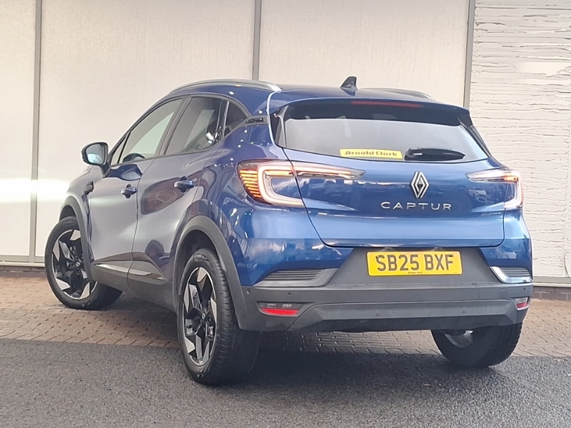 Used Renault Captur 2025 for sale - 76407969: Photo 3