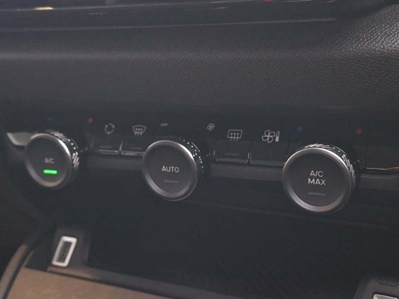 Used Citroen C4 2025 for sale - 77264953: Photo 13