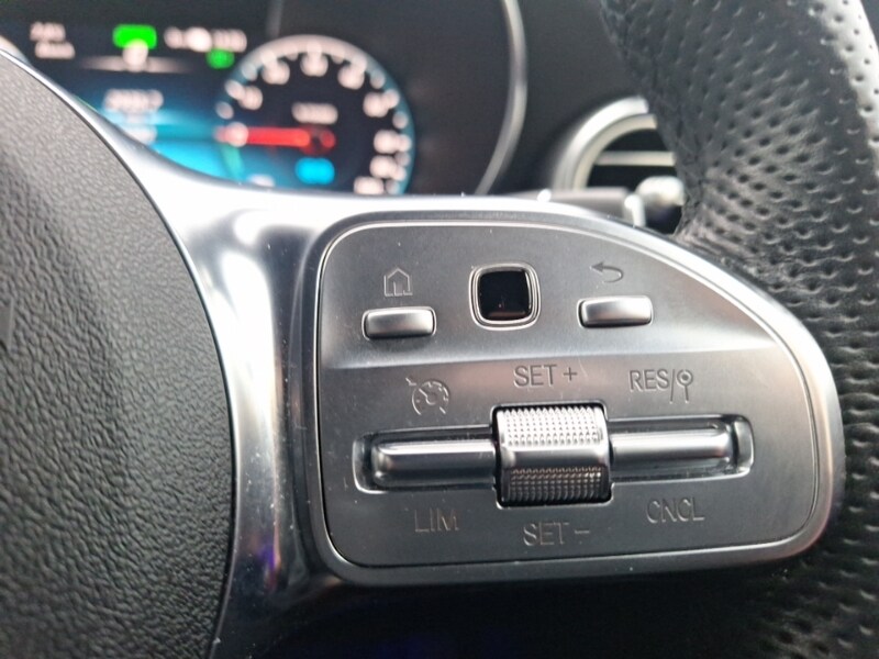 Used Mercedes-Benz GLC 2022 for sale - 77352302: Photo 19